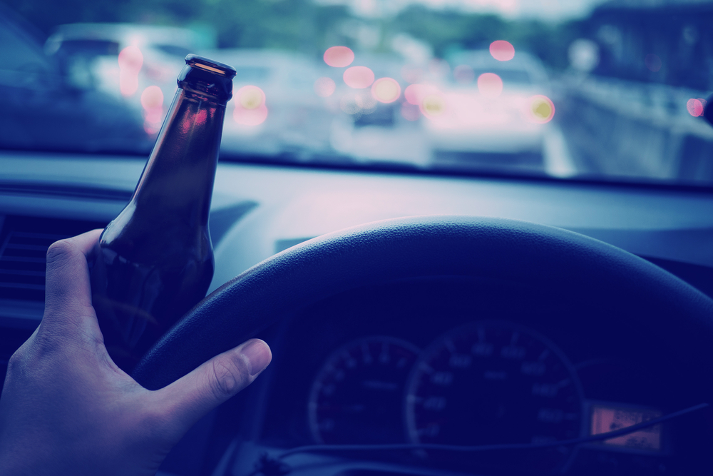 酒酔い運転　道路交通法違反